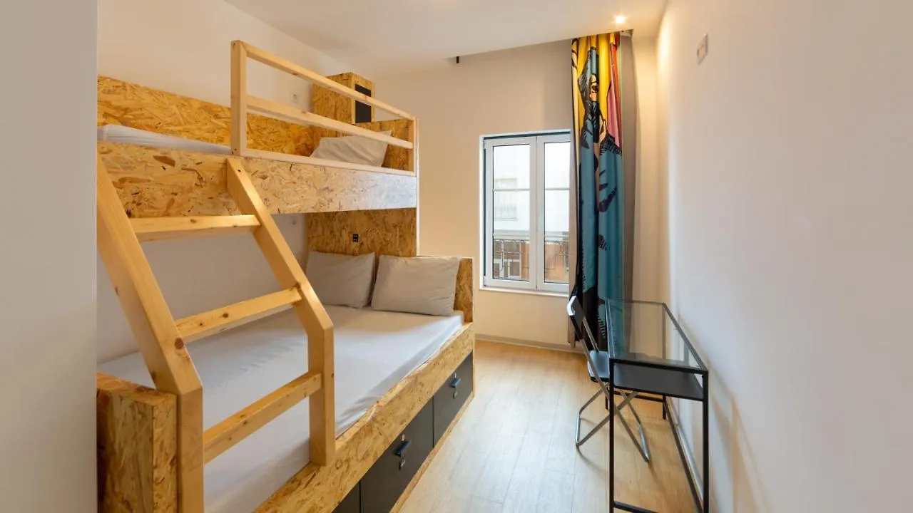 Dart Boutique Hostel Portimao Portugal